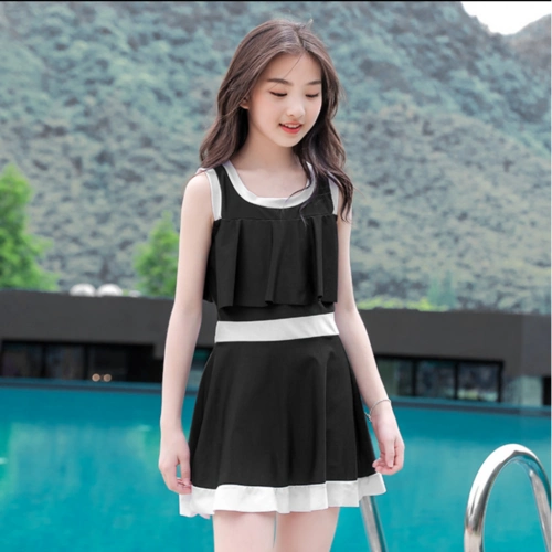 小学生泳衣女孩中大童女童保守少女中学生初中生16可爱14岁韩国12海边