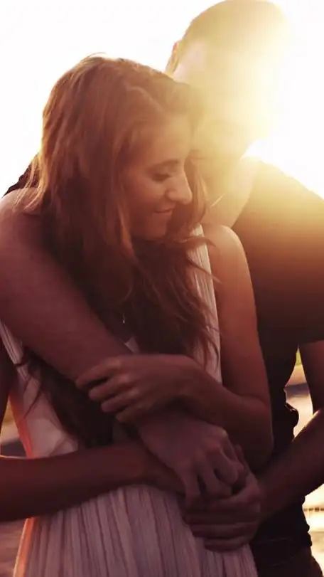 高清唯美意境浪漫情侣大图手机壁纸