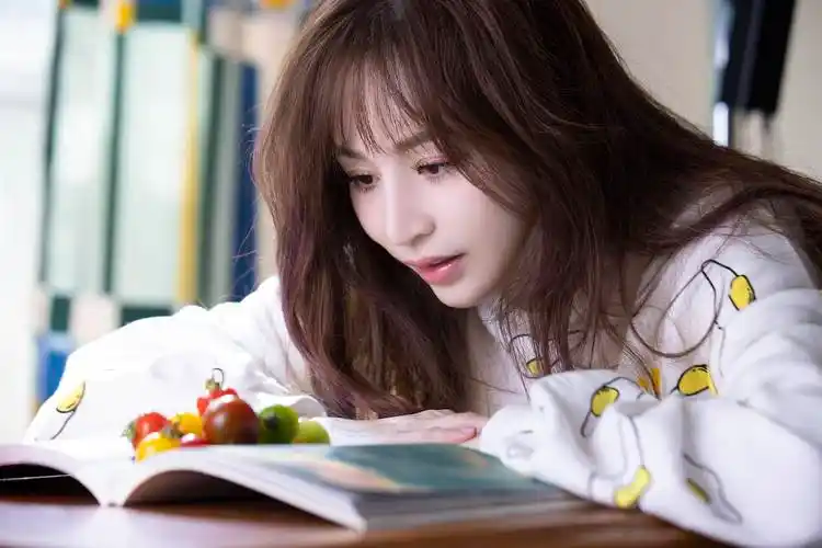 乌龟妹成晓诗甜美回归王心凌一声爱你爷的青春又回来啦