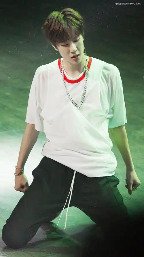 王一博160625brazilkorea相关巴西fm