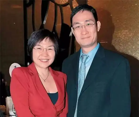 扯白||风水师在香港为什么这么赚钱?_麦玲玲