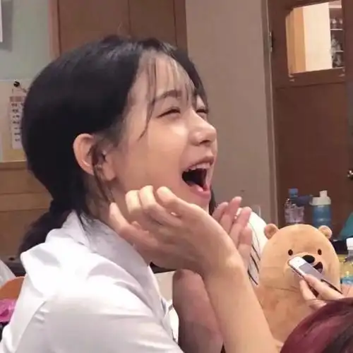 怎么才能让女生开心(怎么才能让女朋友开心)