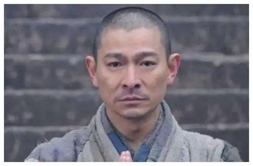 男星剃光头,鹿晗69分,刘德华94分,张卫健99分,最后一位200分