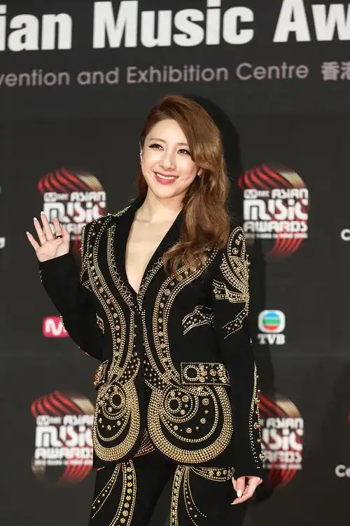 2012 mama in香港@red carp