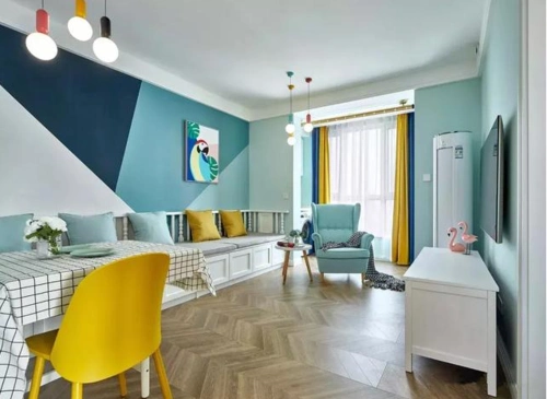 搭配相应的家居,而乳胶漆调色后,多色拼色,撞色的效果也是十分令人