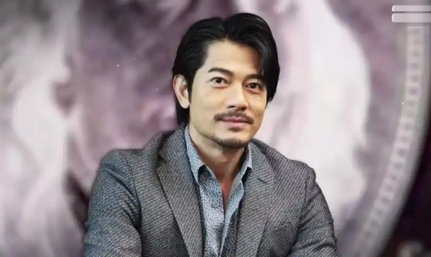 郭富城情人节收女儿贺卡,c宝手写中文表白爸妈,老父亲激动炫耀