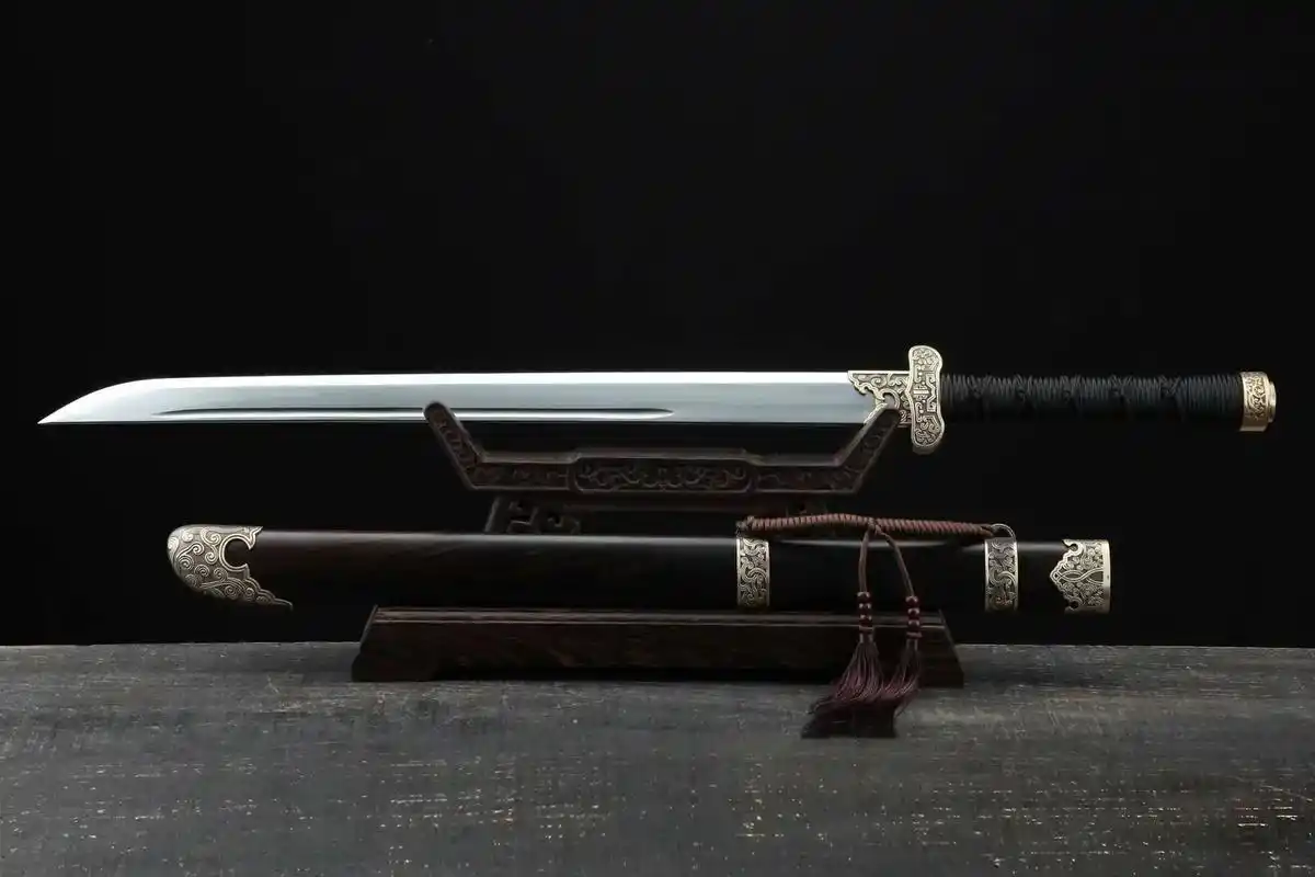 黑金古刀(直刀)全长:89cm 除鞘长:85cm 刃长:6 - 抖音