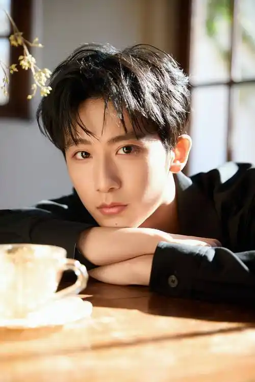 《清明上河图密码》热播,郝富申明媚小狗性格引观众喜爱