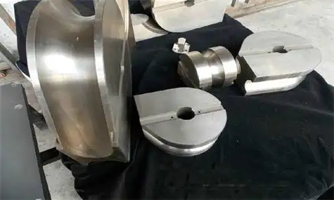 弯管模具的工作原理是什么