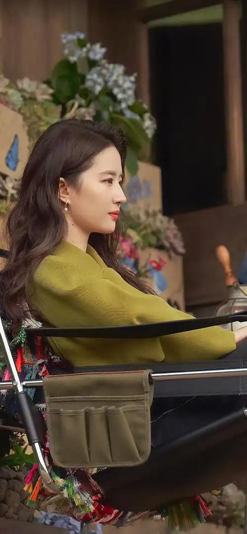 去有风的地方 刘亦菲锁屏壁纸__财经头条