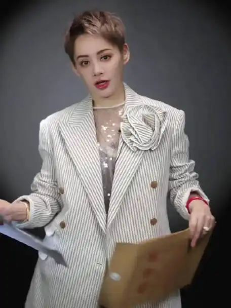 #宁静演戏需要天赋也需要努力##无限超越班2阵容官宣#