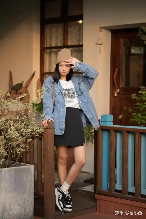 今秋多穿这3件外套搭配半身裙阔腿裤牛仔裤时髦气质又有范