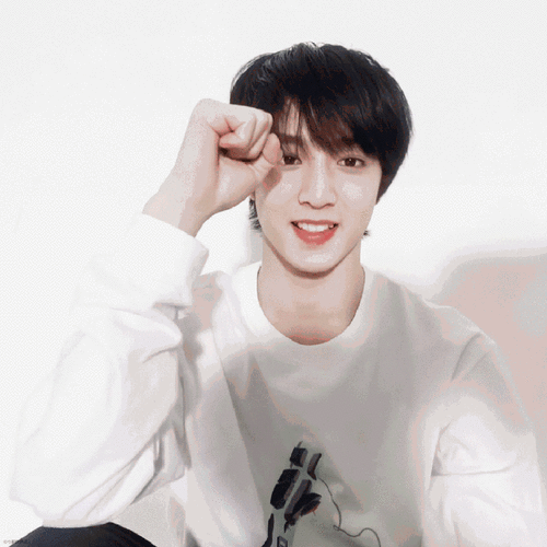 内娱男明星颜值#刘耀文动图合集9615刘耀文那些可可爱爱的日常!