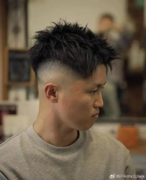 两侧铲短男发,让你帅出新高度,清爽利落还时尚|男发|发型|男士_新浪