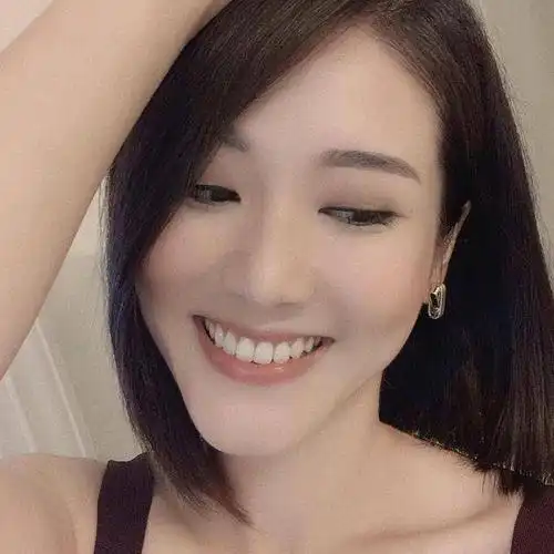 是非缠身tvb华姐冠军邓佩仪多次被传与剧组男演员不和