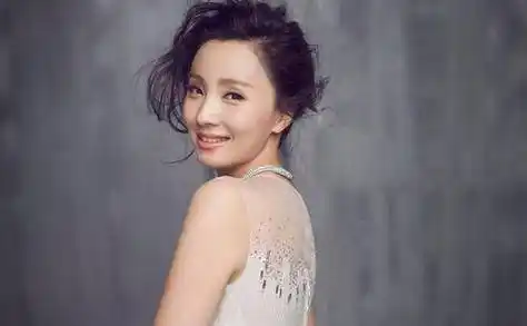 10位内地70后演技派女演员,章子怡竟屈居末位,哪位才是你的女神_姑娘