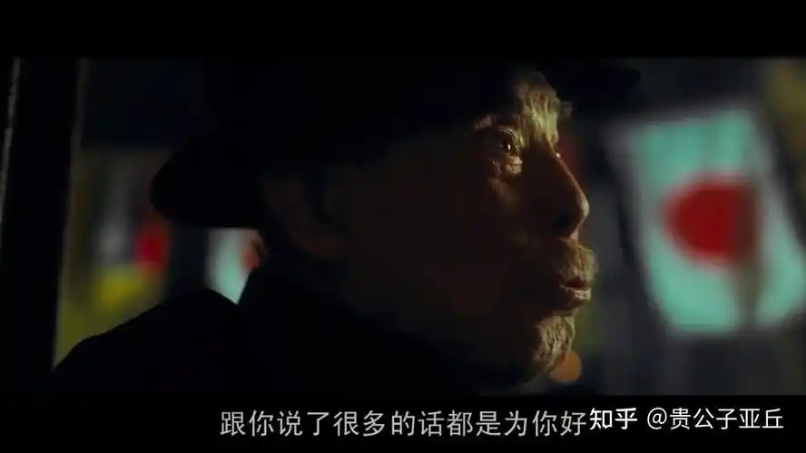 王家卫的情感戏,总是比武戏都还来得硝烟四起,同时也暧昧多义. - 知乎