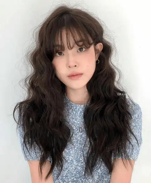 超slay的公主烫超显脸小