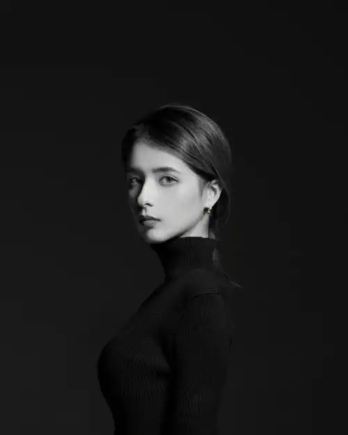 经典黑白照绝绝子