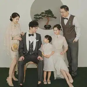影楼全家福衣服