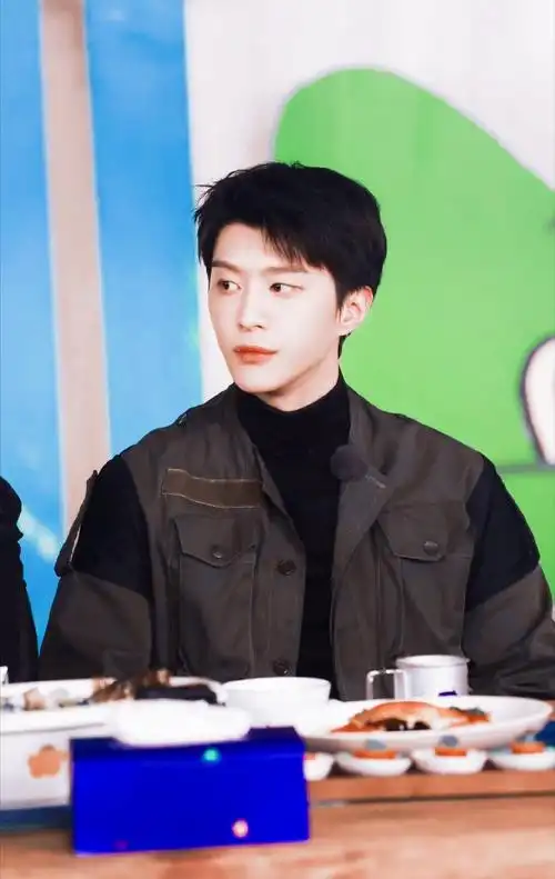 范丞丞丨现在就出发