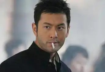 《新上海滩》演员黄晓明荧幕吸烟破坏形象陈道明倡导"无烟剧"破坏