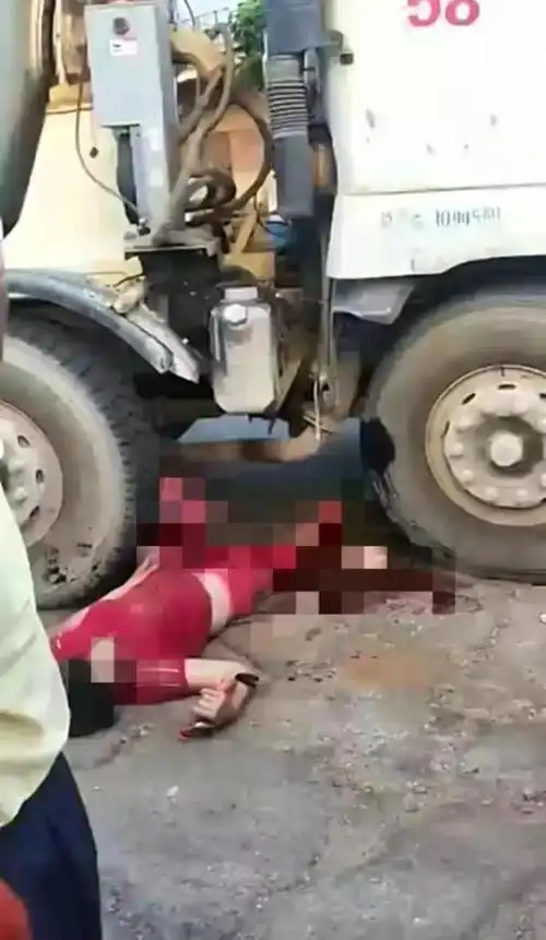 事发海口!女子双腿惨遭水泥罐车碾压!现场视频触目惊心