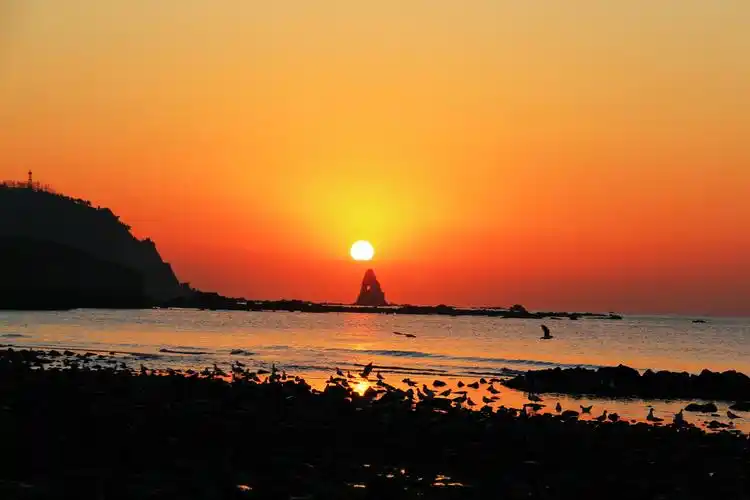 青岛石老人日出随拍——缘来有你!