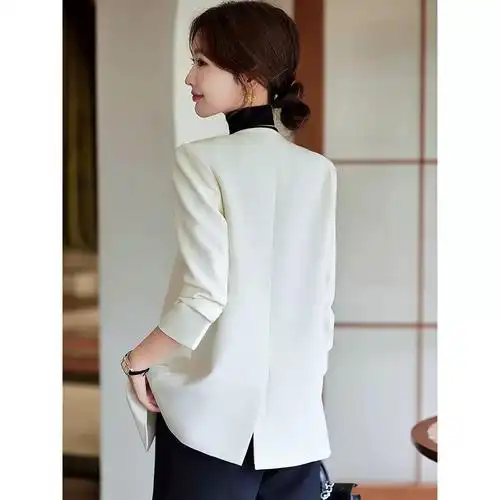 外套女春秋新款 休闲气质小个子大码 宽松无领小西服 - 女装/女士精品