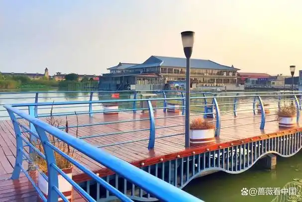 金秋时节走进常州市金坛区长荡湖水街