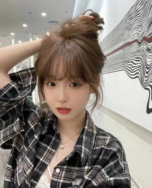 甜美的法式刘海