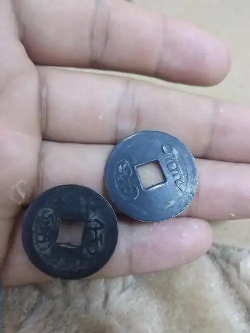 皮钱子两个家里找到的对这个一窍不通需要的拍