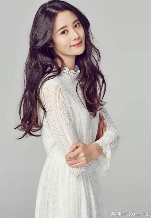 91年哈尔滨女演员隋雨蒙,长相甜美,身材高挑,青春活力