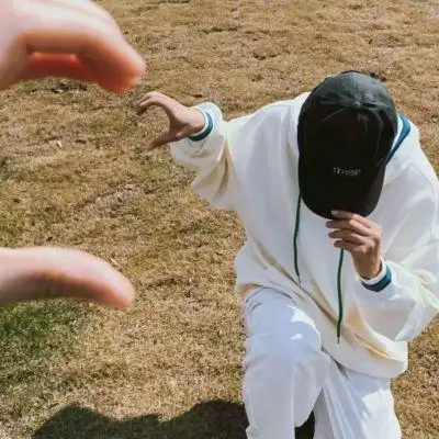 比心情头_情侣头像_我要个性网