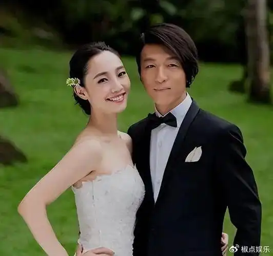 有一种差距叫白百何跟陈羽凡离婚8年后两人活得天差地别