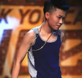 曾力压王俊凯,易烊千玺,蔡徐坤夺冠的她!如今怎么样了?