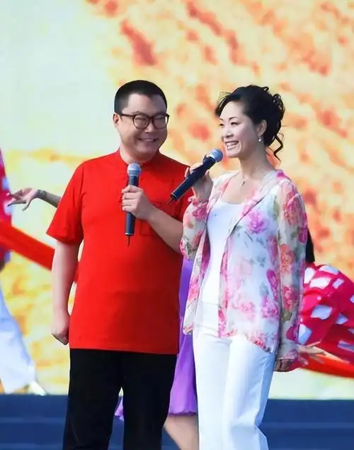 于文华联手污点艺人尹相杰直播被举报网友提醒善良要用对地方