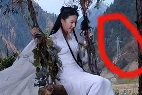 假发片飞起,挂环无影手,盘点影视剧离谱穿帮镜头|群演|古装剧_网易