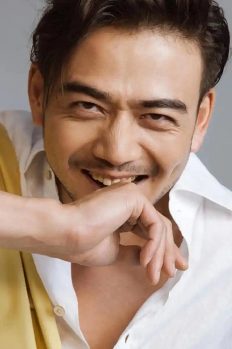 好喜欢杨烁这种类型的啊痞帅痞帅的真上头