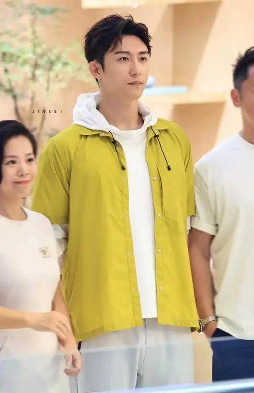 黄景瑜昨天霸总今天男大##黄景瑜深圳线下活动状态