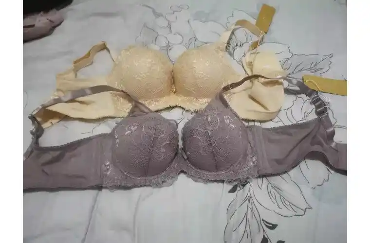 钢圈乳罩聚拢文胸胸罩抗菌蕾丝粉色黑色内衣