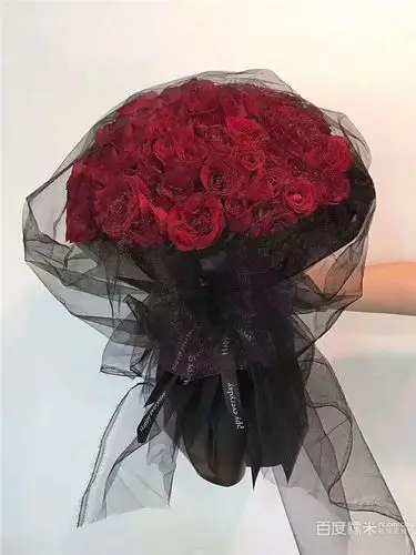 【心语玫瑰花坊团购】_心语33支玫瑰法式花束_百度糯米