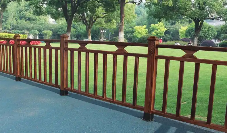 防腐木护栏实木户外室外碳化木栅栏庭院隔断别墅露台木围栏木栏杆蓝