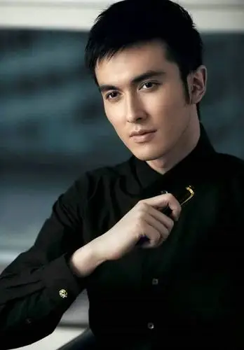 中国时尚2012年最佳职业时装男模候选人