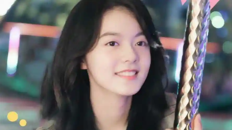 初恋那件小事夏淼淼学化妆变漂亮惊呆梁又年简直美爆了