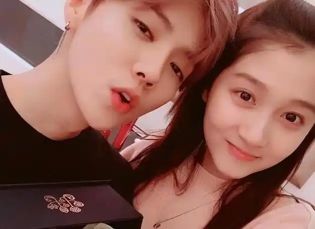 称可以爆热搜3天的大塌房,线索疑似指向鹿晗|乐器|关晓彤_网易订阅