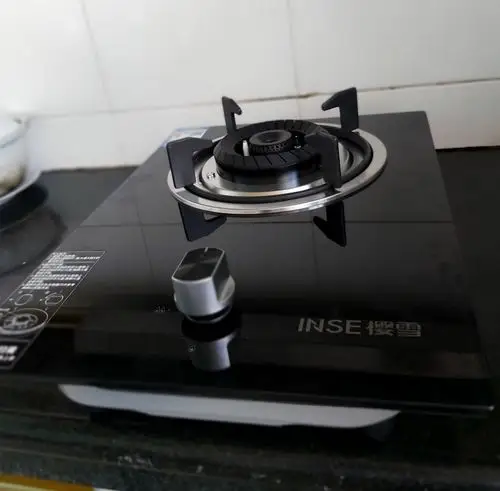 樱雪嵌入式燃气灶