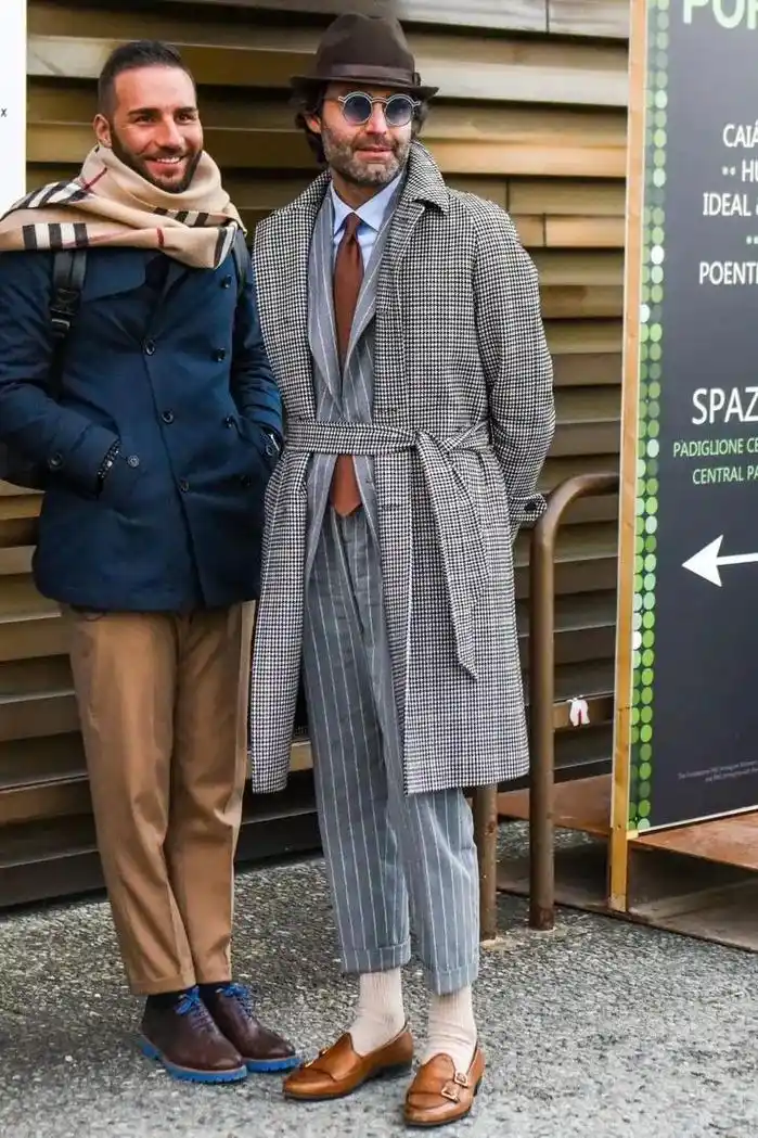 大叔穿搭#时尚街拍 #高级感穿搭 #品味穿搭 #男装搭配  - 兑趑