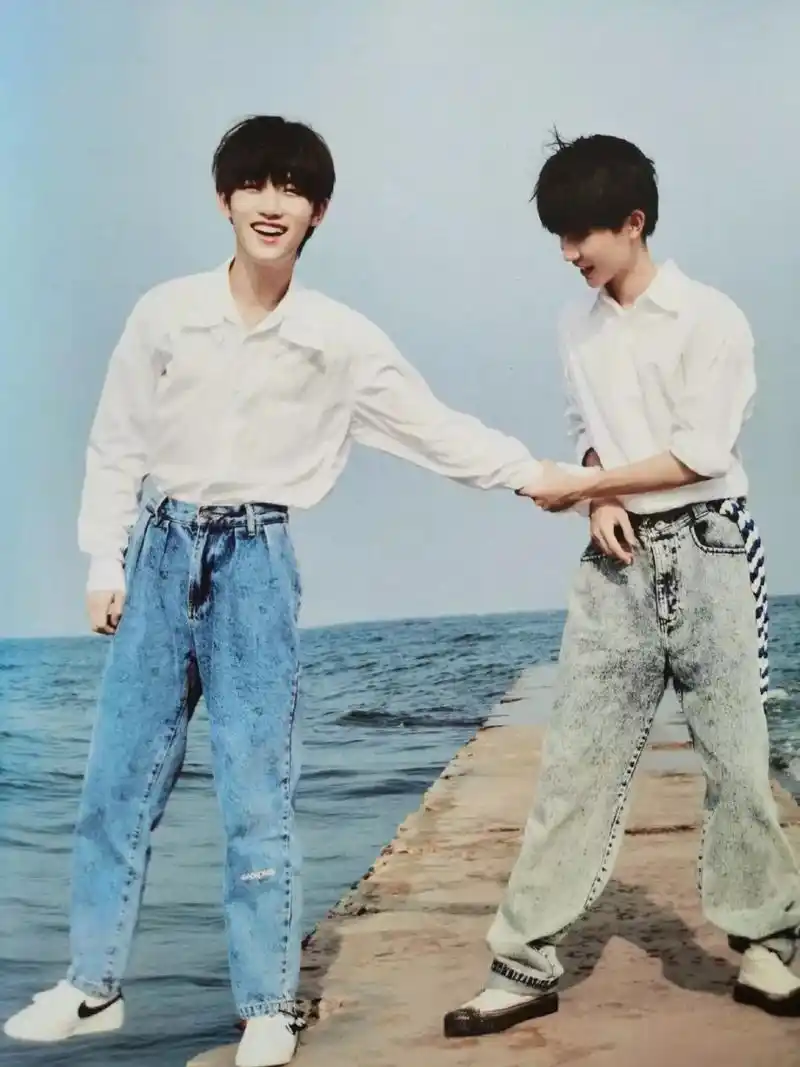 祺鑫cp[嘻嘻][嘻嘻][嘻嘻]