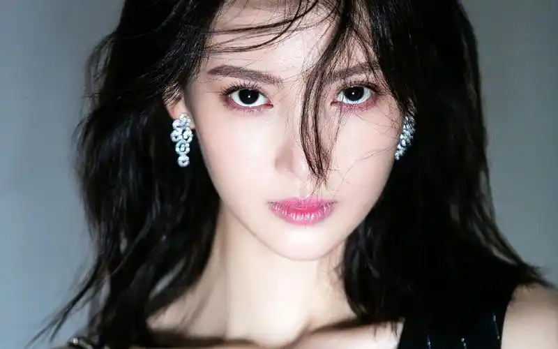 金晨性感妩媚写真图片桌面壁纸